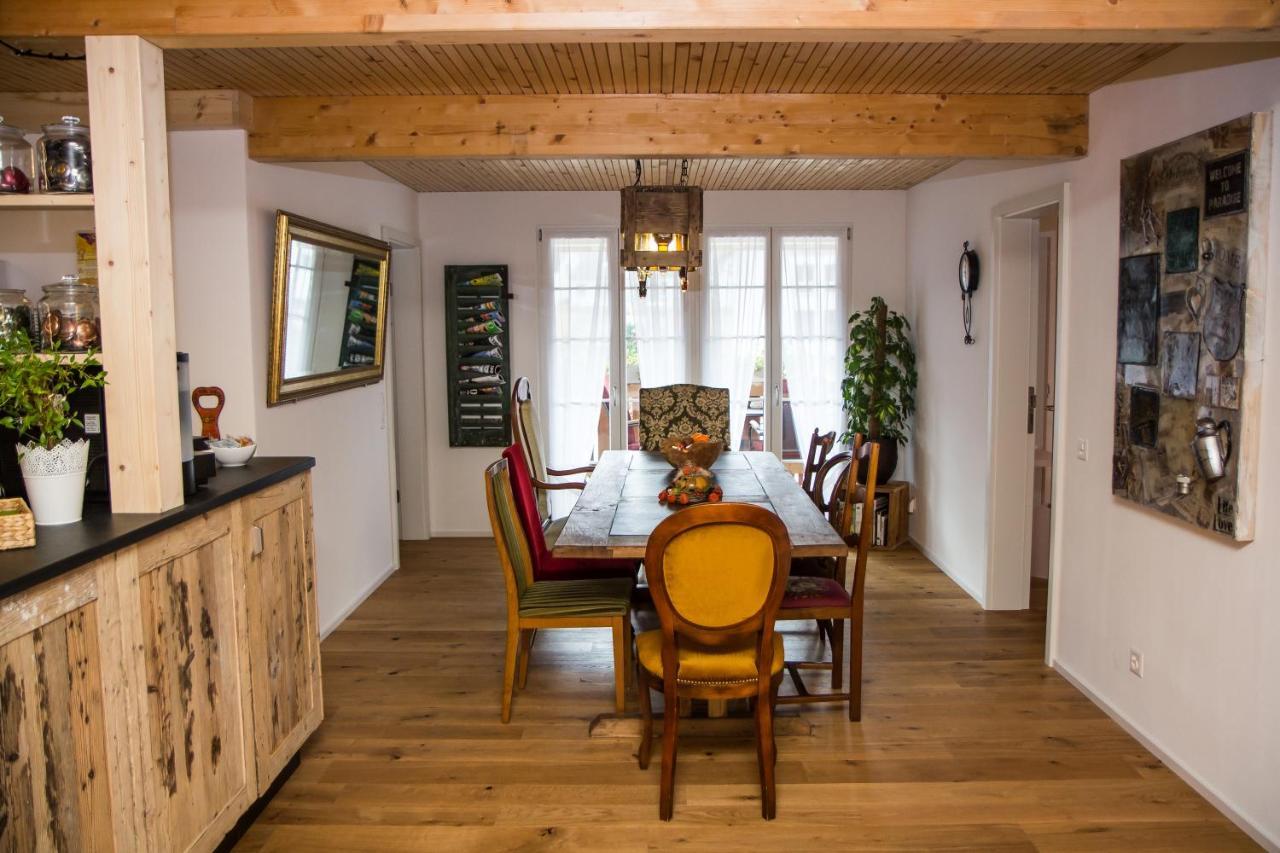 Conny'S B&B Niederweningen Екстериор снимка