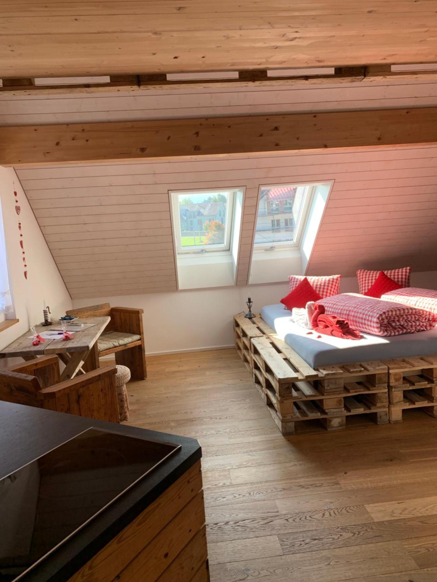 Conny'S B&B Niederweningen Екстериор снимка