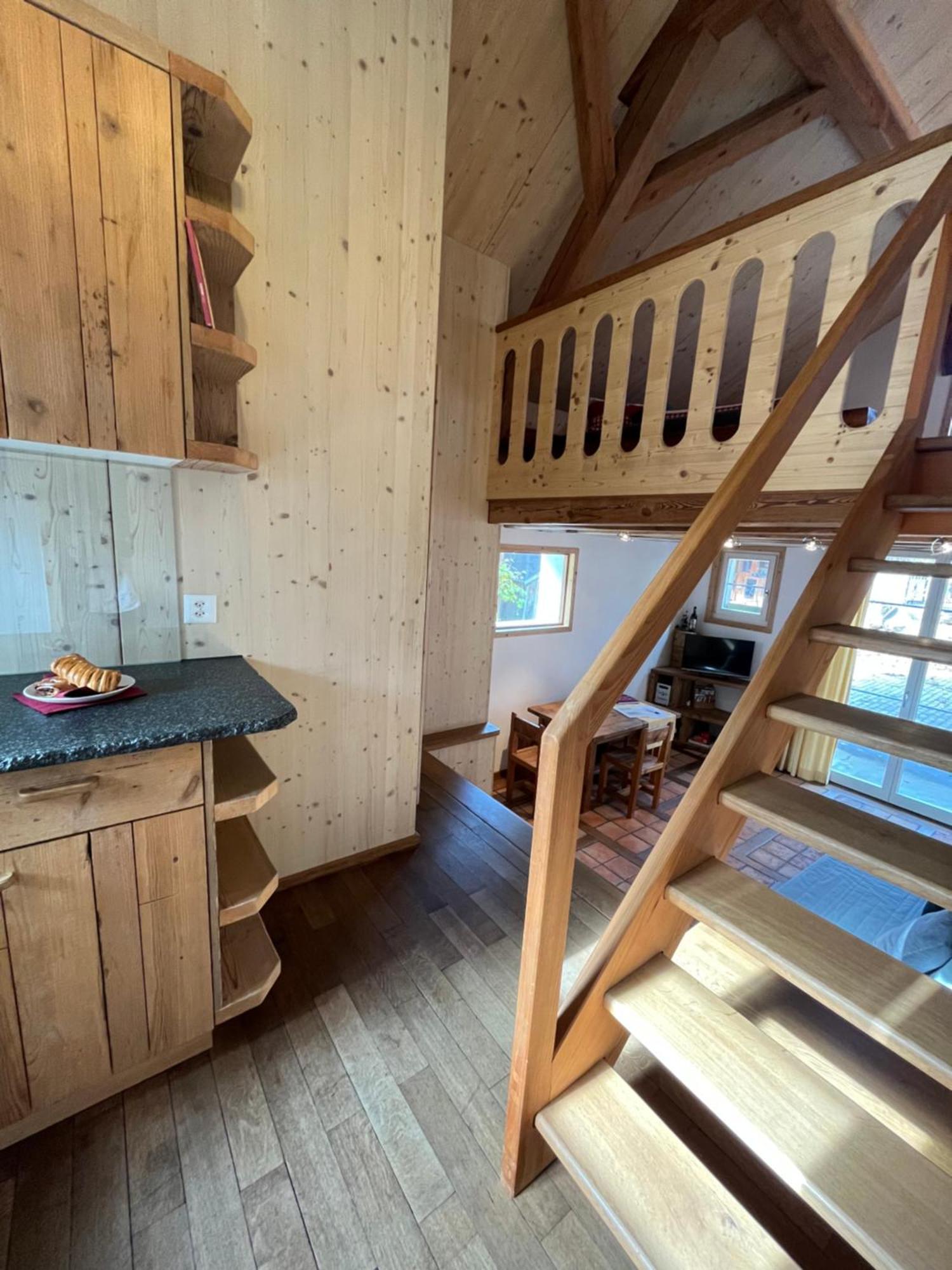 Conny'S B&B Niederweningen Екстериор снимка