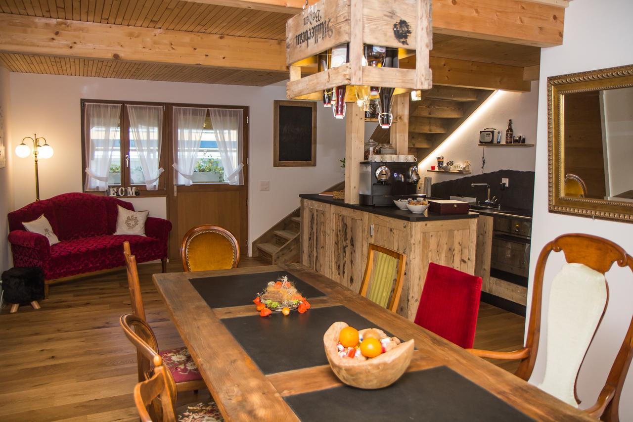 Conny'S B&B Niederweningen Екстериор снимка