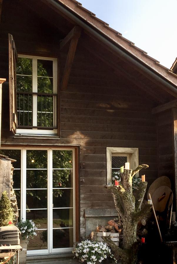 Conny'S B&B Niederweningen Екстериор снимка