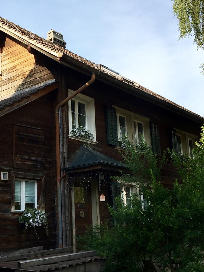Conny'S B&B Niederweningen Екстериор снимка