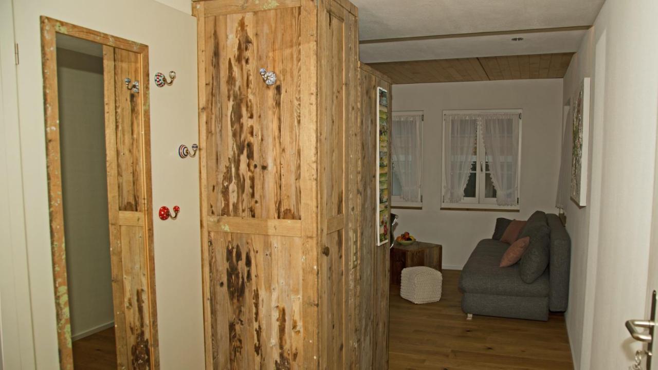 Conny'S B&B Niederweningen Екстериор снимка